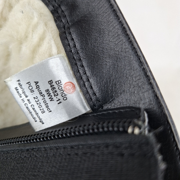 Blondo Black Aqua Protect Leather Tall Boots With Buckle And Size 8WW - Picture 15 of 16